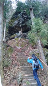 大鈴山にたどり着けず